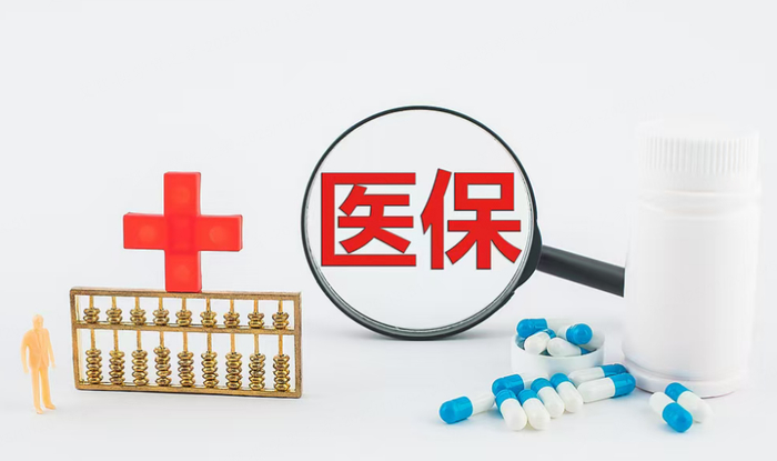 西醫(yī)師處方中成藥受限？探尋用藥規(guī)范與專業(yè)協(xié)作的平衡點(diǎn)